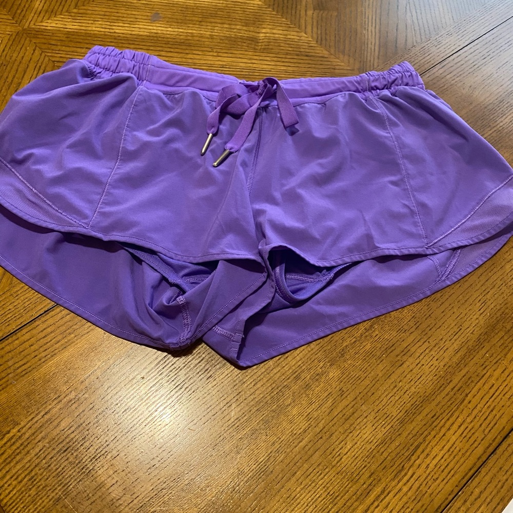 Lululemon Hotta Hot Short Power Purple Size 10